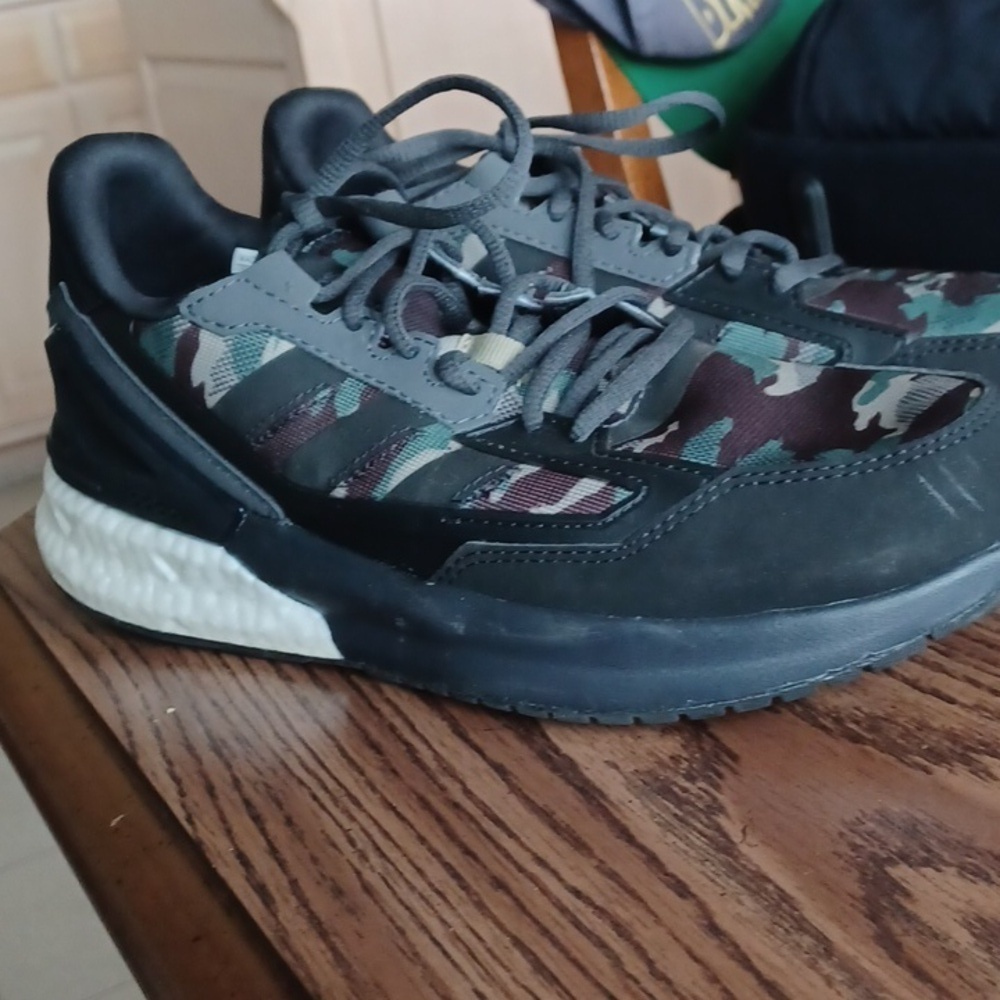 adidas Nebzed Super Boost Running Shoes Men's Size 9 Black/ Camo, w/o box